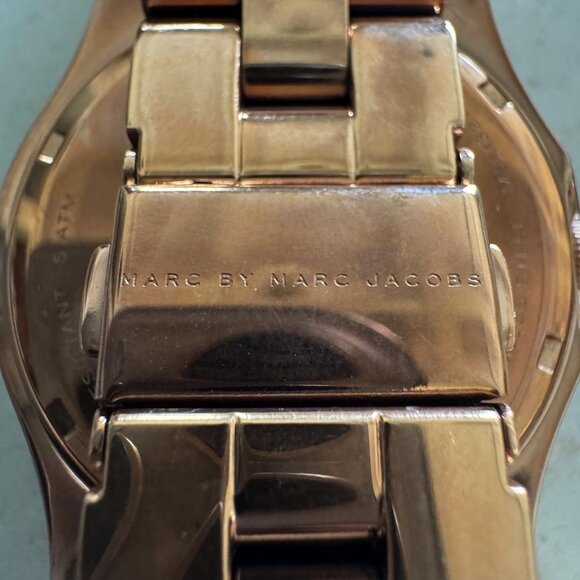 Marc by Marc Jacobs Rose Gold Watch โ NWT - Picture 5 of 10